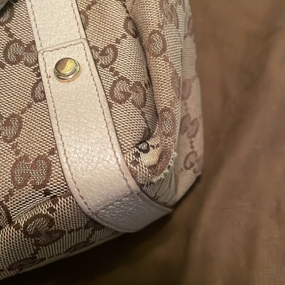 Authentic Gucci GG Abbey Canvas Tote Handbag - Picture 9 of 11